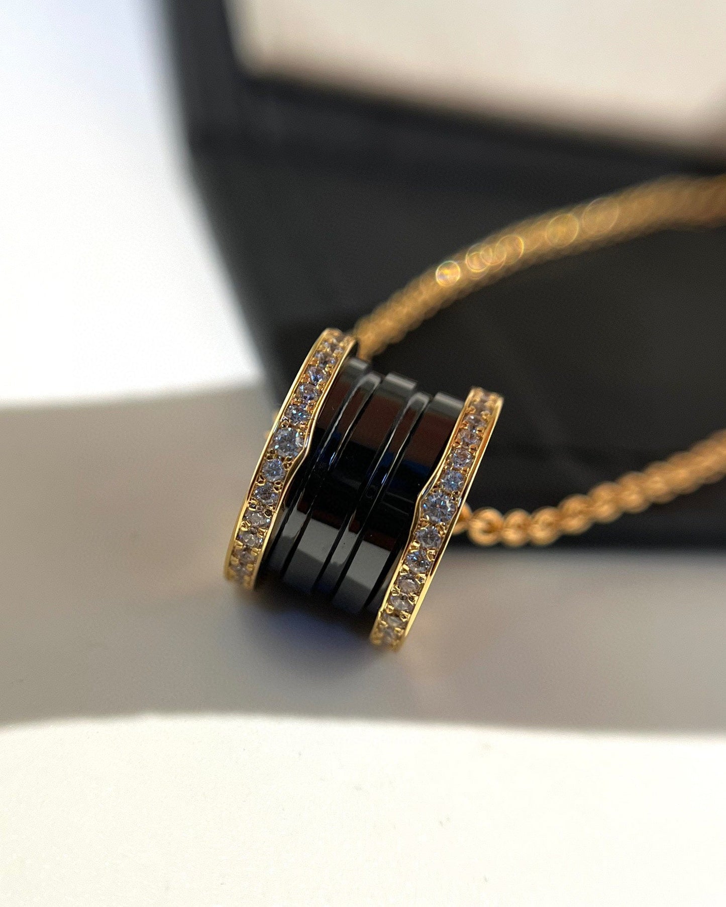 [Royal Jewelry]ZERO 1 BLACK CERAMIC DIAMOND PINK GOLD NECKLACE