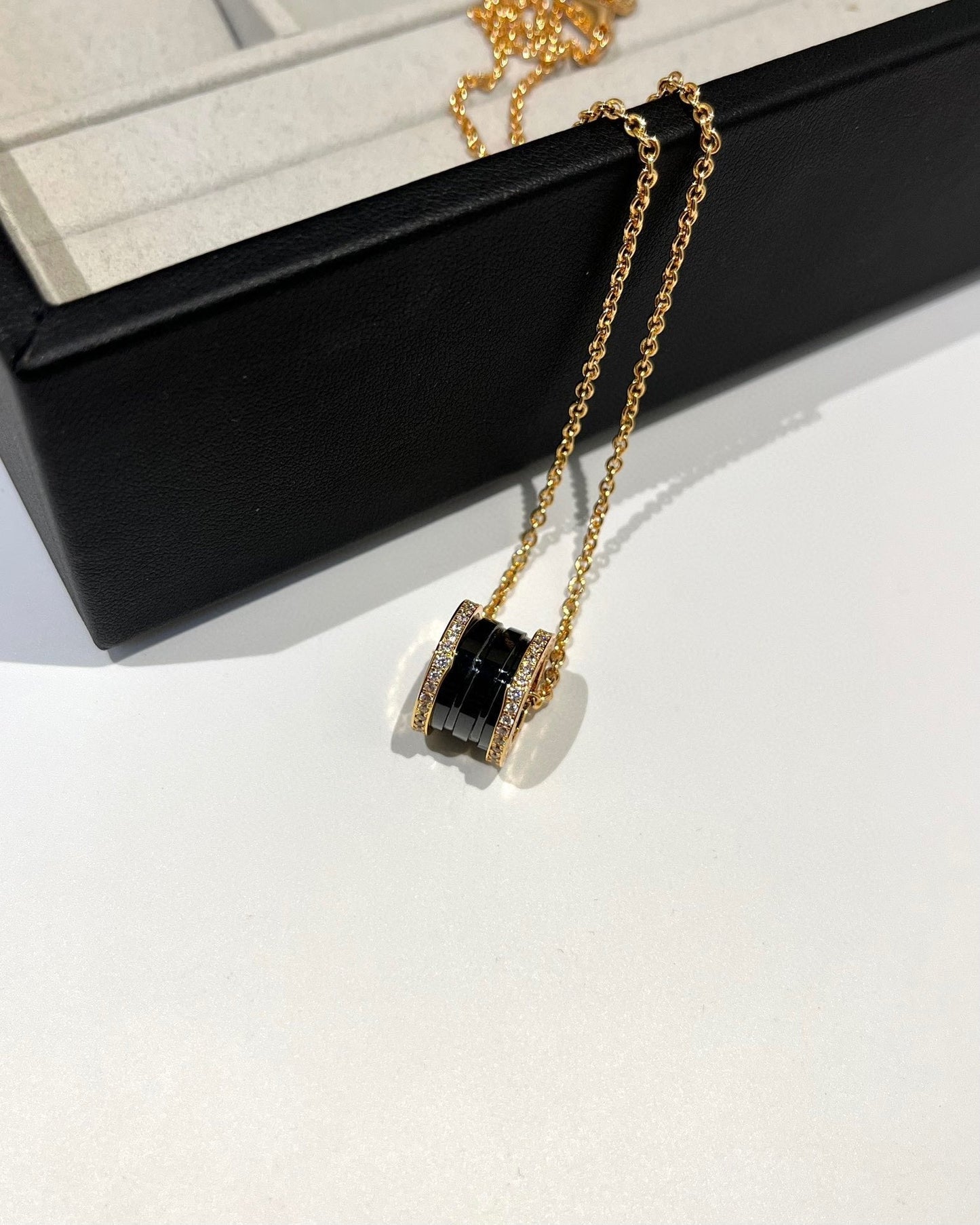 [Royal Jewelry]ZERO 1 BLACK CERAMIC DIAMOND PINK GOLD NECKLACE